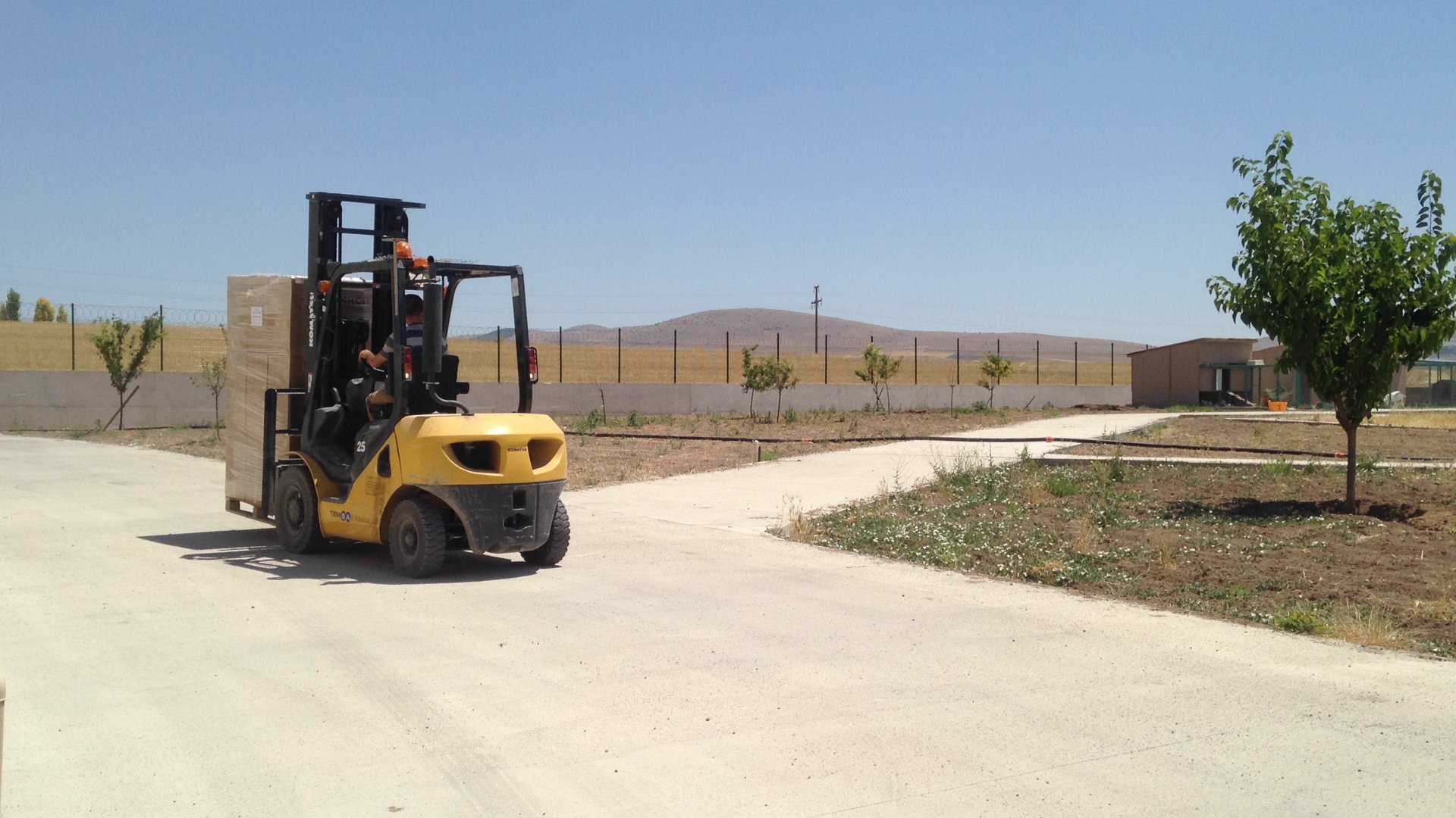 Loading-Unloading